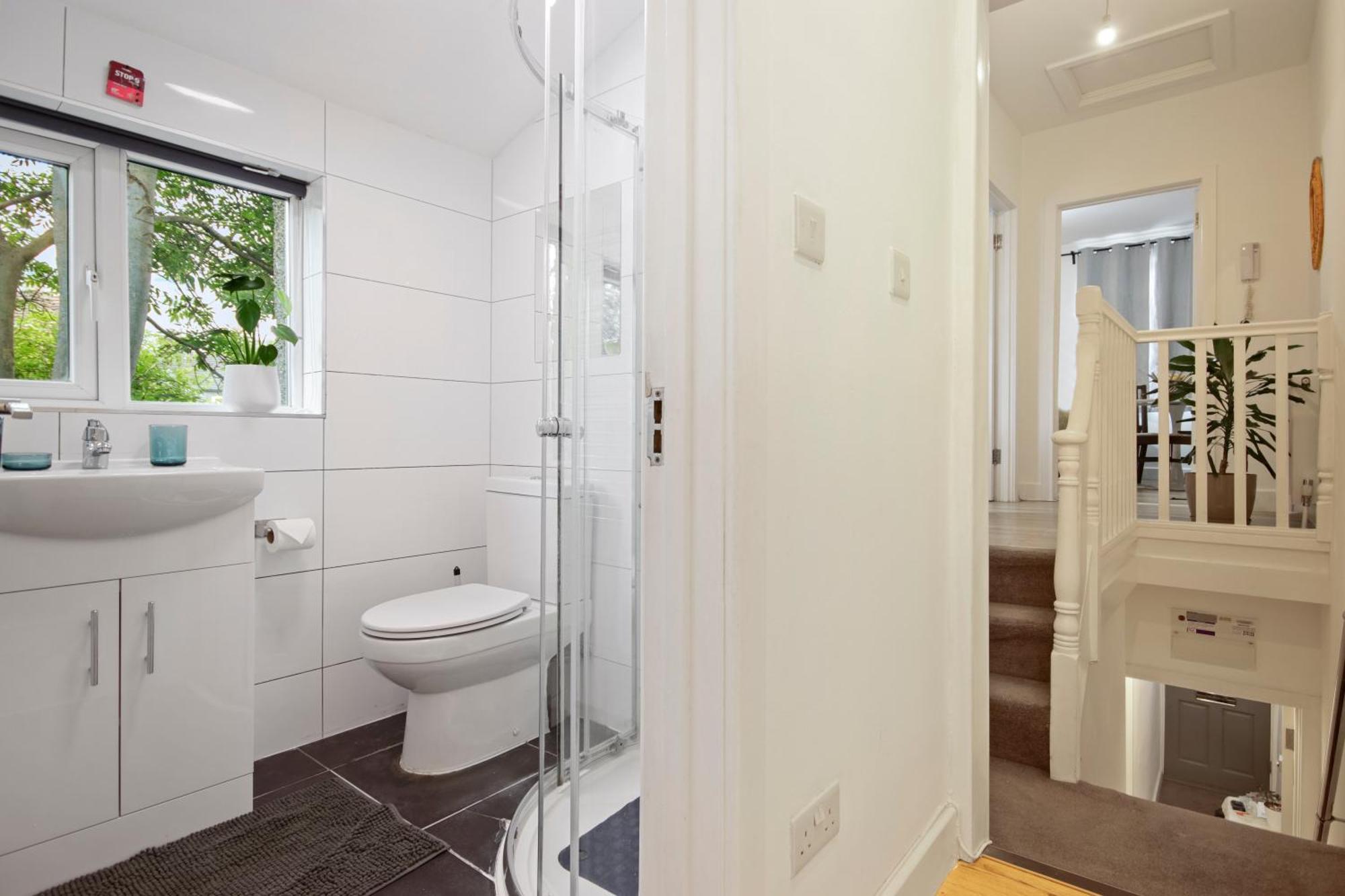 Modern 2 Bed East London Home By Rebby Properties Sleeps 5 Near Canning Town Station 外观 照片